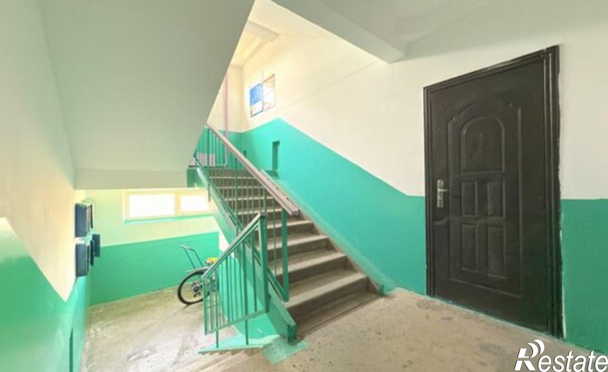 Купить квартиру за 2 400 000 рублей на улица Дзержинского, 59