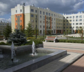 3-комн, 65кв м, этаж 2/5 Осенний б-р, 1