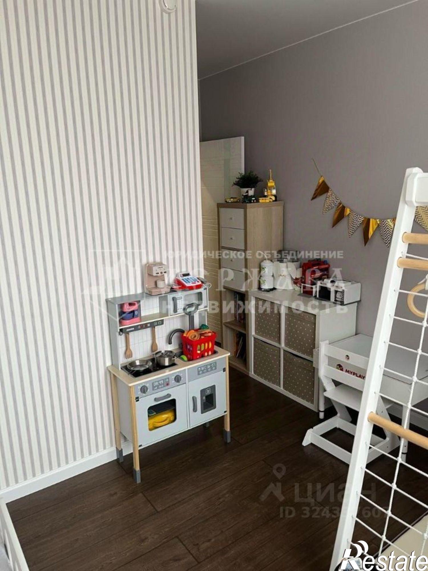 Купить квартиру за 10 600 000 рублей на Кемерово, Притомский проспект, 25к2