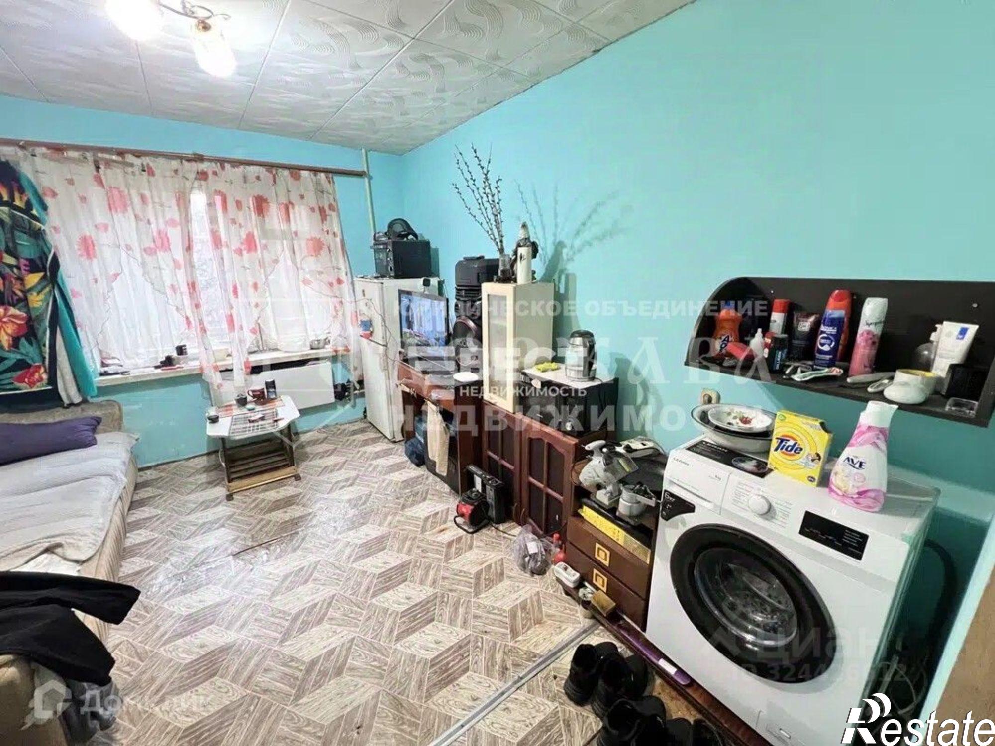 Купить комнату за 900 000 рублей на Кемерово, Предзаводская улица, 1Б