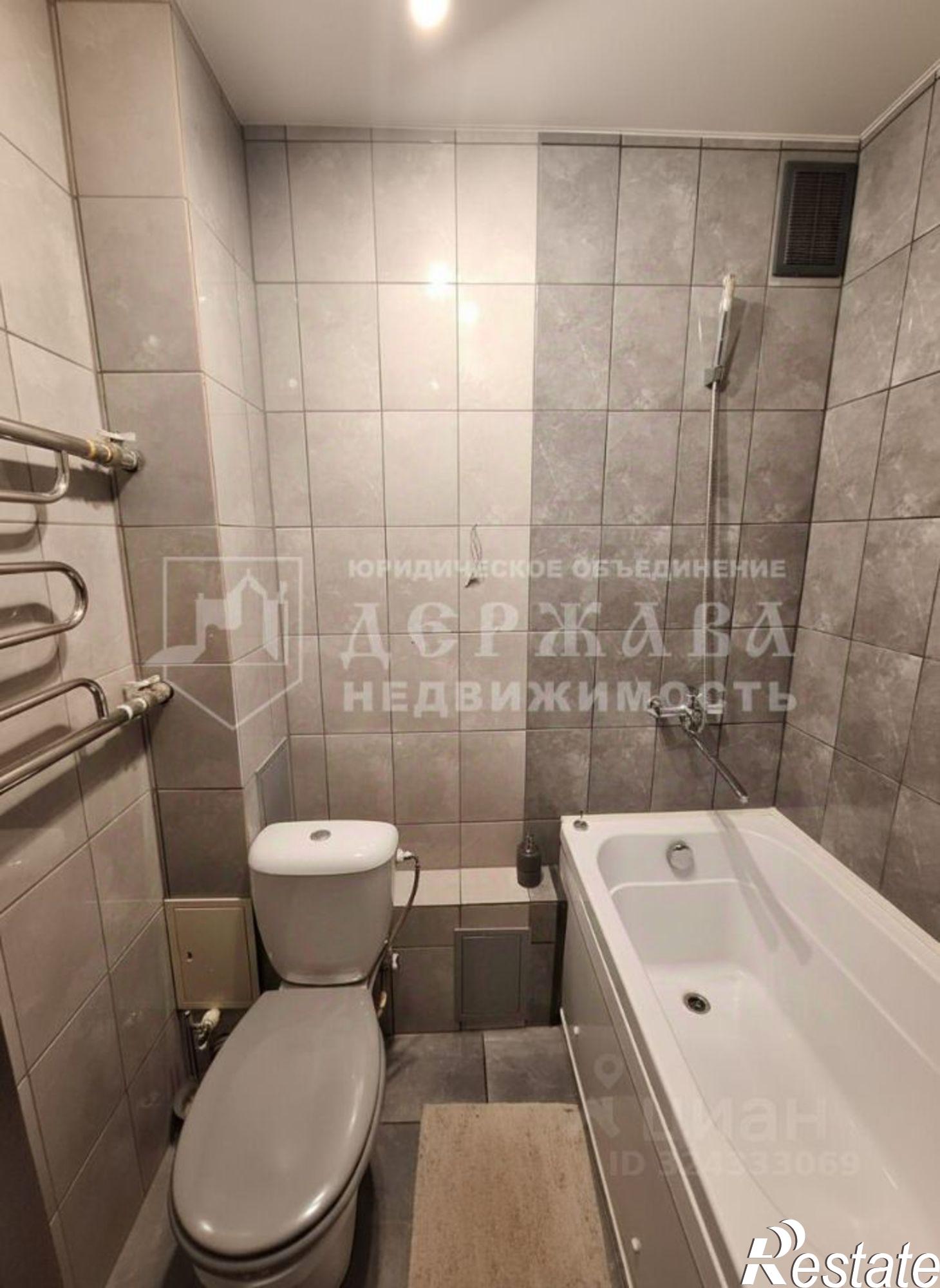 Купить квартиру за 2 850 000 рублей на Кемерово, Октябрьский проспект, 44