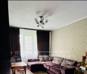 2-комн, 43кв м, этаж 1/5 бульвар Строителей, 32