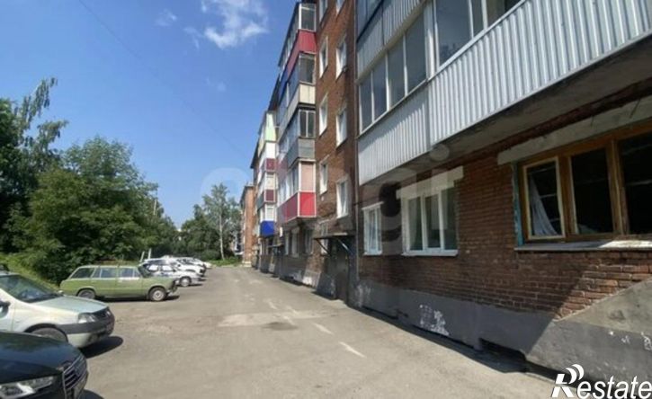3-комн квартира ул Институтская, 88А,  д. 88А
