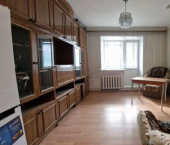 2-комн, 48кв м, этаж 1/4 ул Комарова, 40