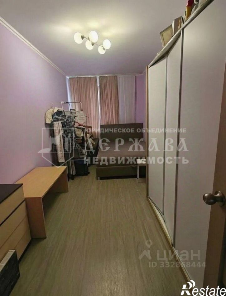 2-комн квартира мкр Красная горка, 13,  д. 13