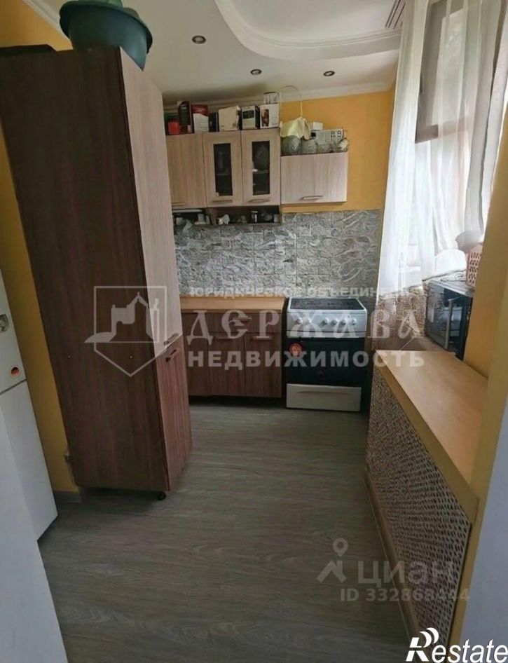 2-комн квартира мкр Красная горка, 13,  д. 13